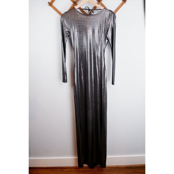 NEW Boohoo Grace Metallic Cowl Back Long Sleeve Maxi Dress, size 6 - Picture 15 of 16